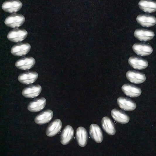 Bryannen Halwood Sterling Silver Navajo Pearl Necklace 18"