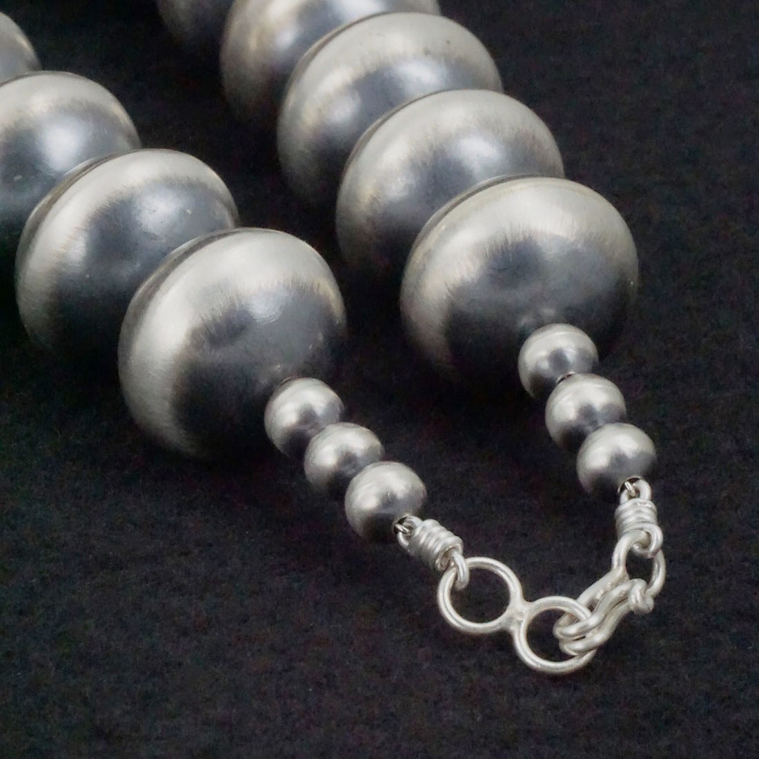 Bryannen Halwood Sterling Silver Navajo Pearl Necklace 24"