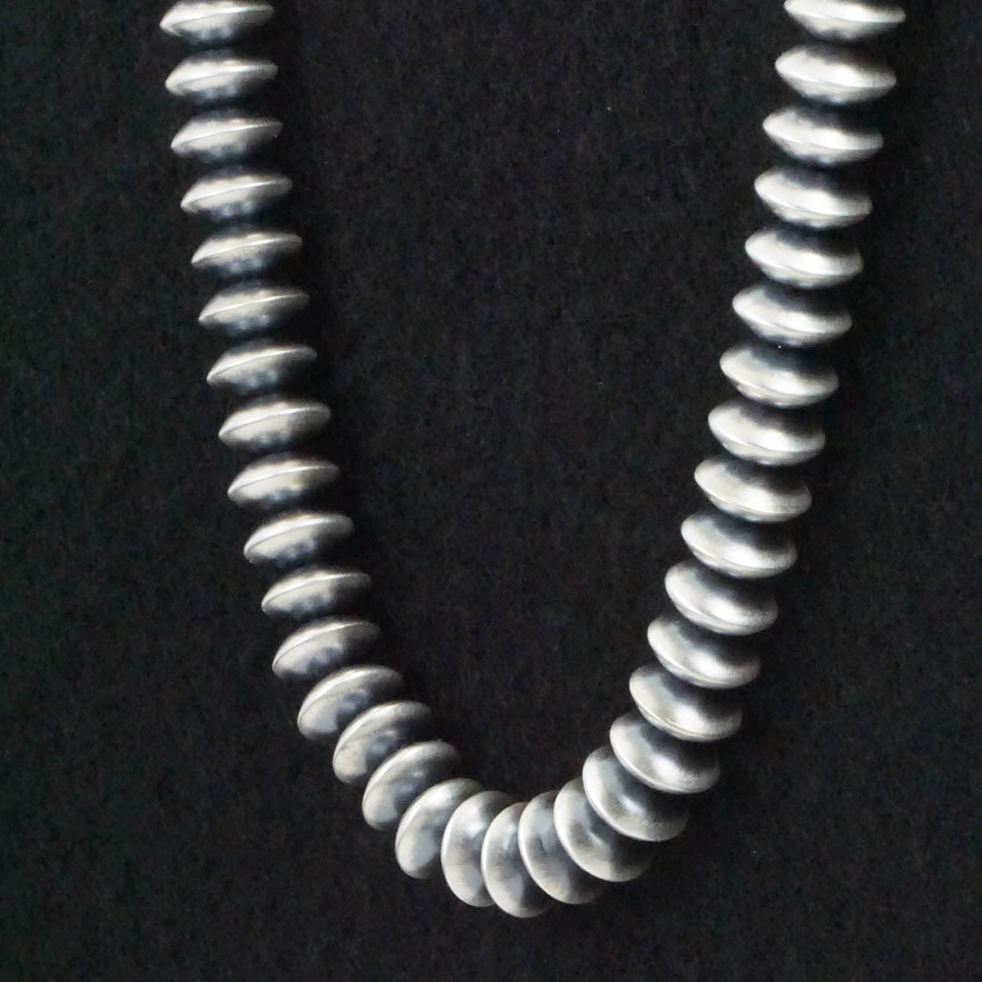 Bryannen Halwood Sterling Silver Navajo Pearl Necklace 14"
