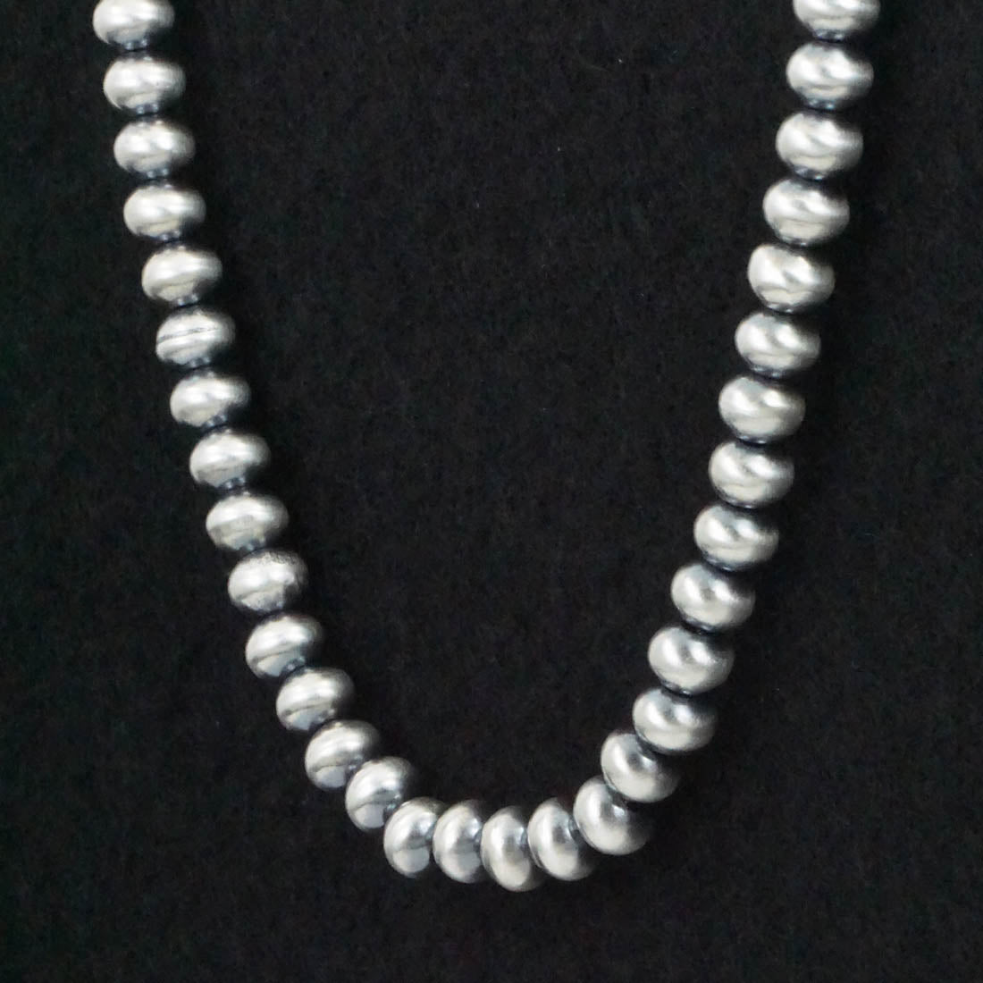 Bryannen Halwood Sterling Silver Navajo Pearl Necklace 14"