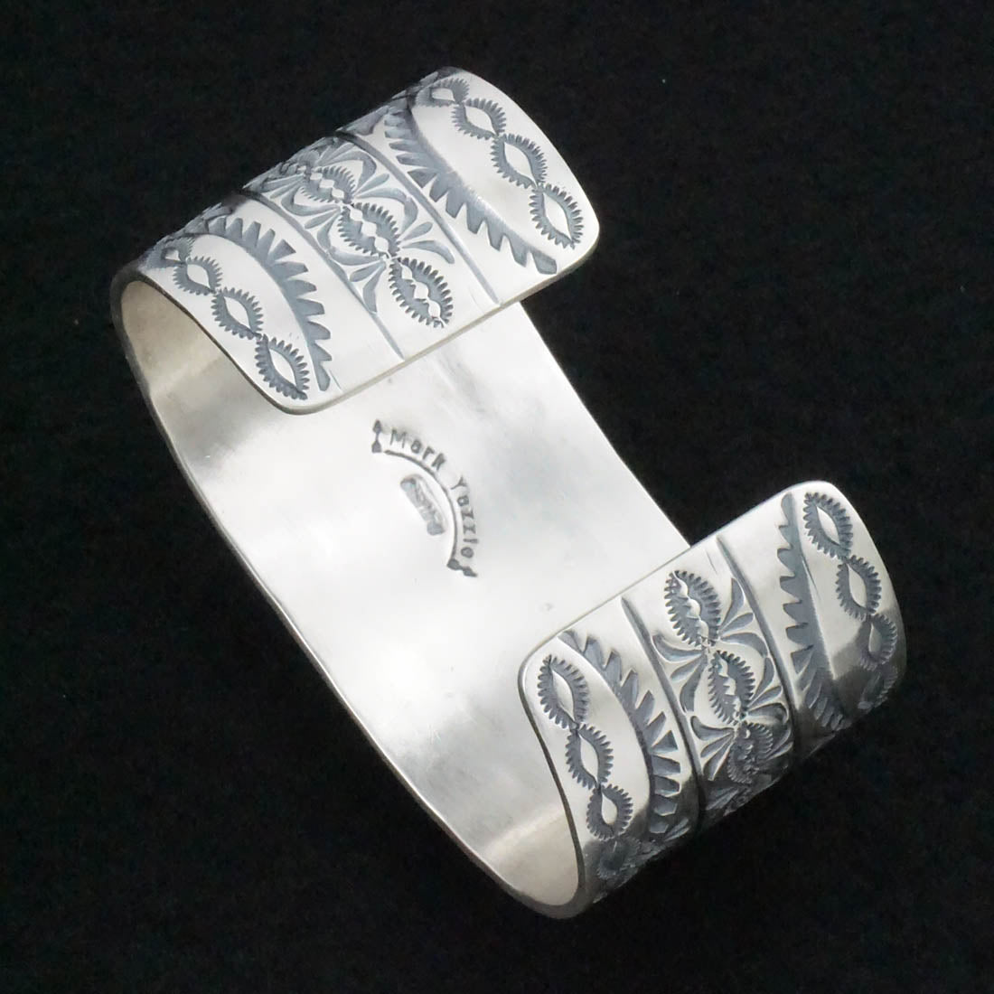 Mark Yazzie Spiny Oyster & Sterling Silver Bracelet