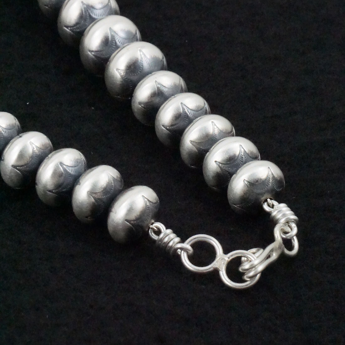Bryannen Halwood Sterling Silver Navajo Pearl Necklace 18"