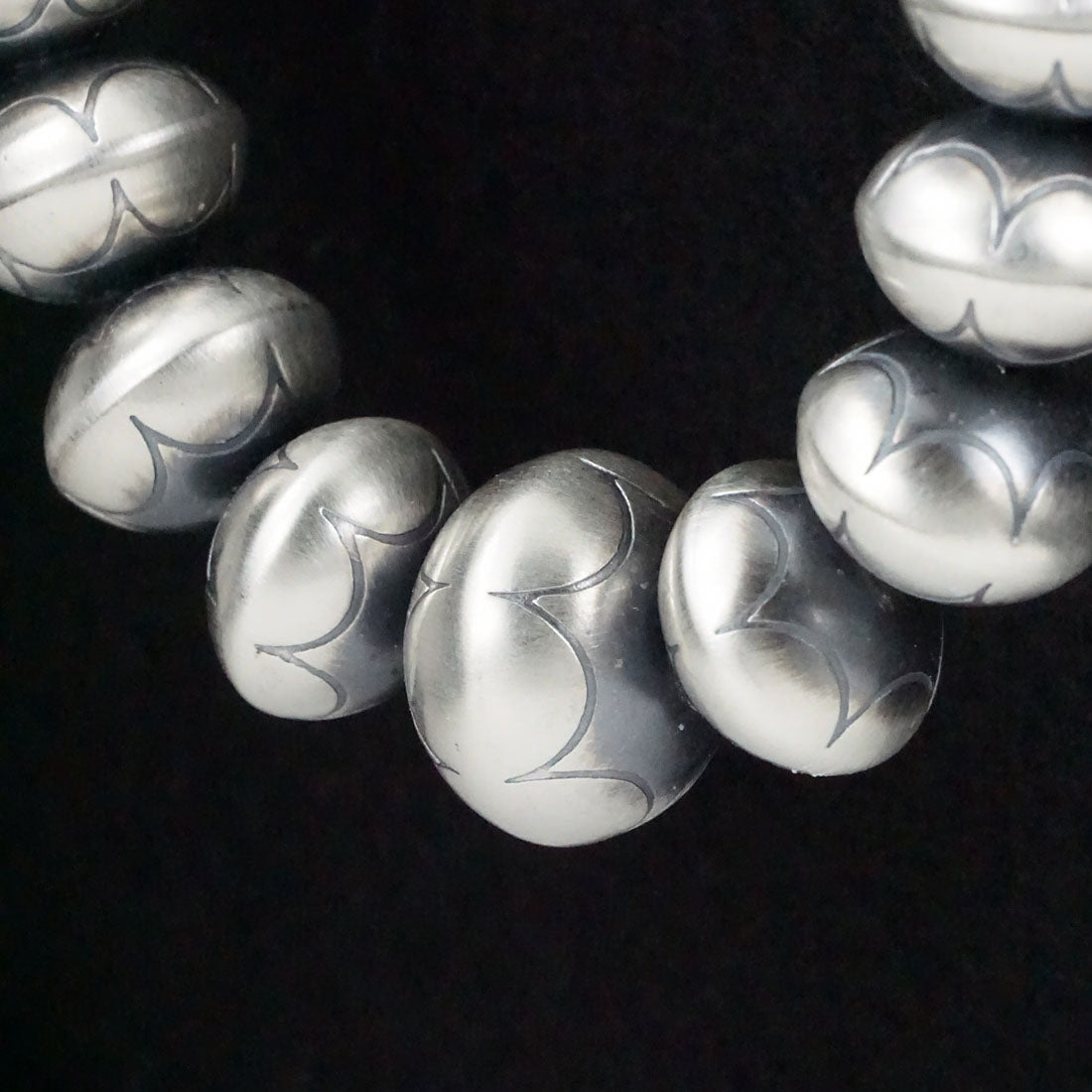 Dorinda Mariano Sterling Silver Navajo Pearl Necklace 20"
