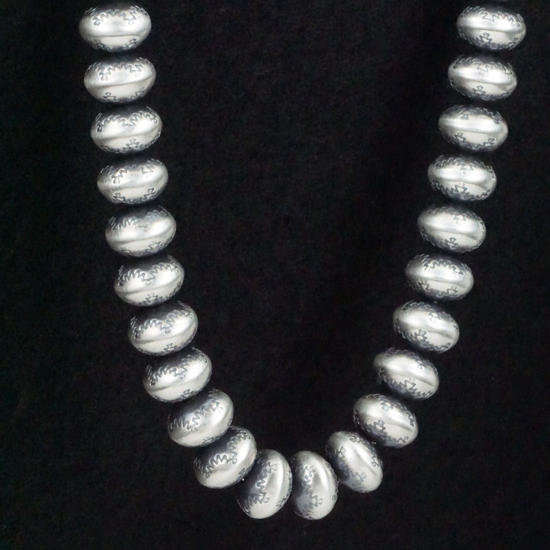 Dorinda Mariano Sterling Silver Navajo Pearl Necklace 20"