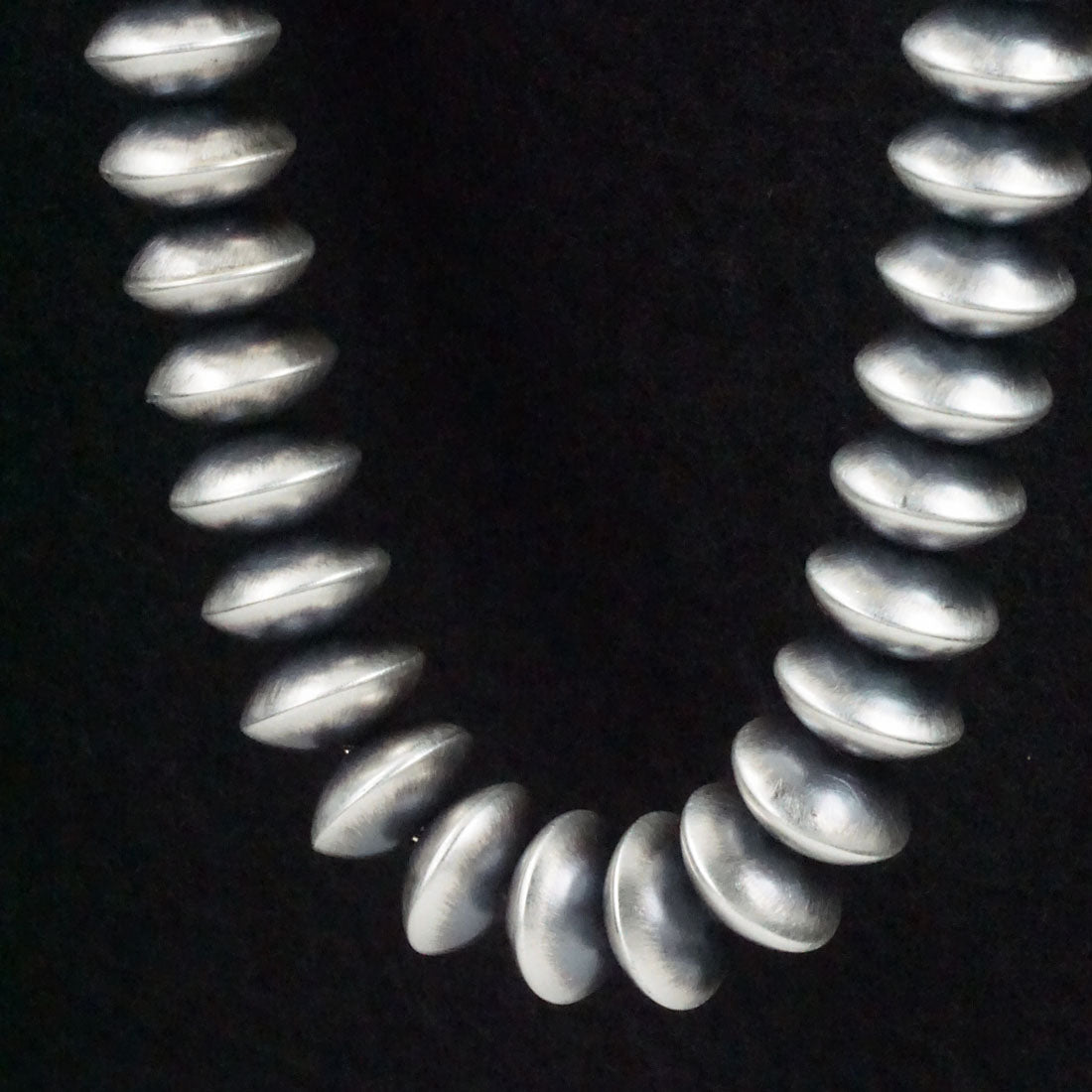 Bryannen Halwood Sterling Silver Navajo Pearl Necklace 20"