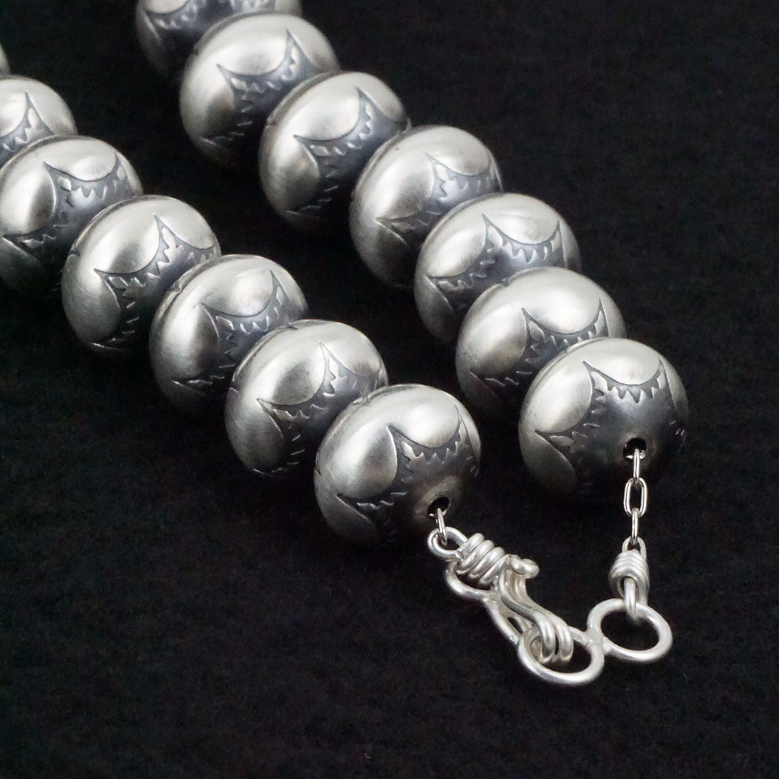 Bryannen Halwood Sterling Silver Navajo Pearl Necklace 20"