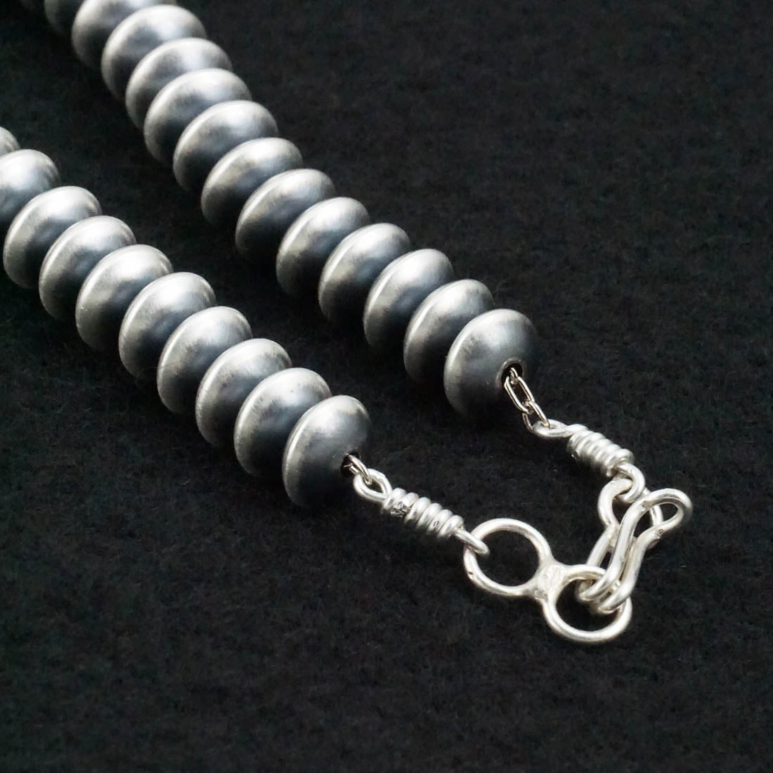 Bryannen Halwood Sterling Silver Navajo Pearl Necklace 18"