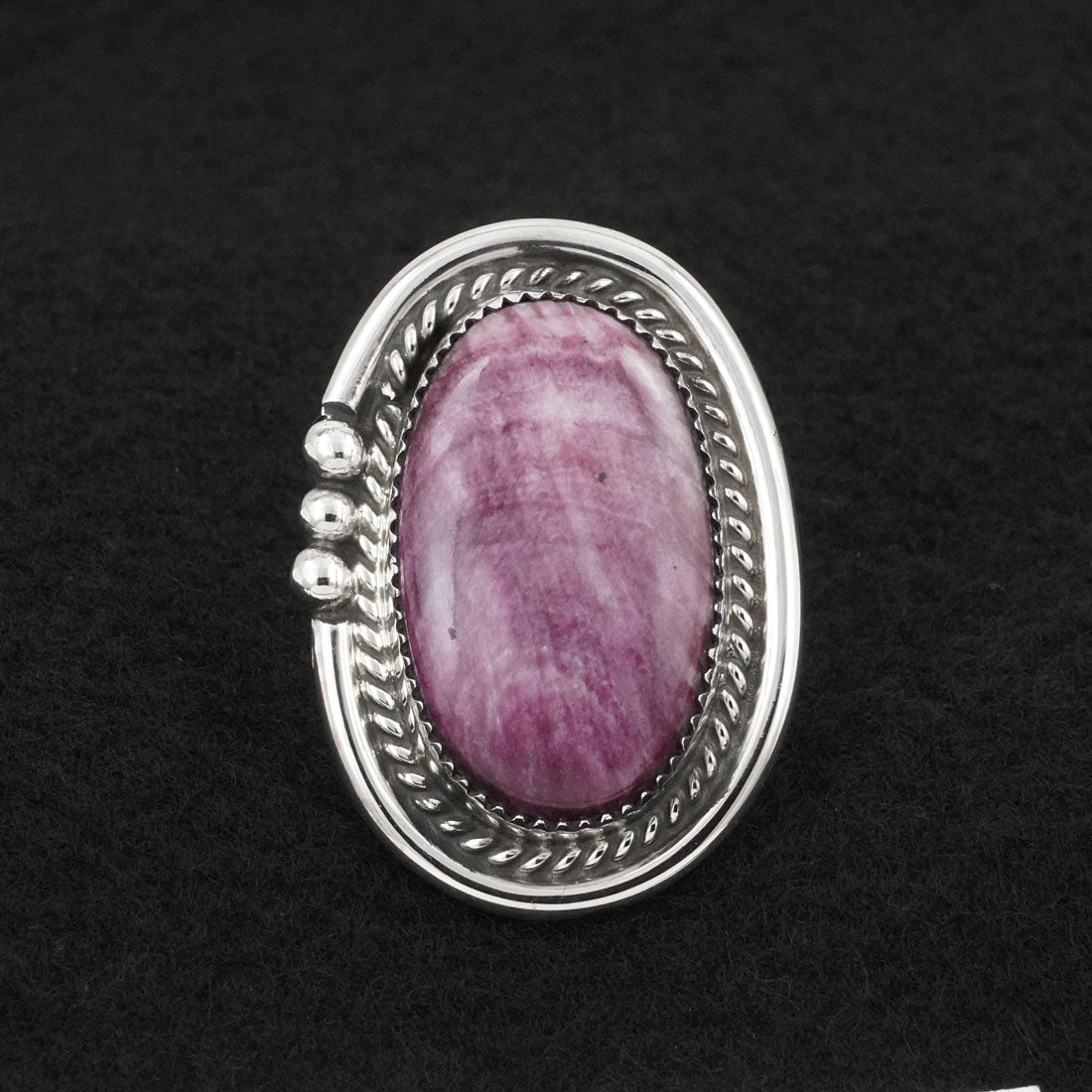 Leslie Nez Spiny Oyster & Sterling Silver Ring Adjustable