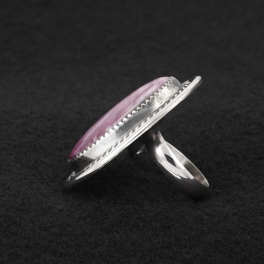 Leslie Nez Spiny Oyster & Sterling Silver Ring Adjustable