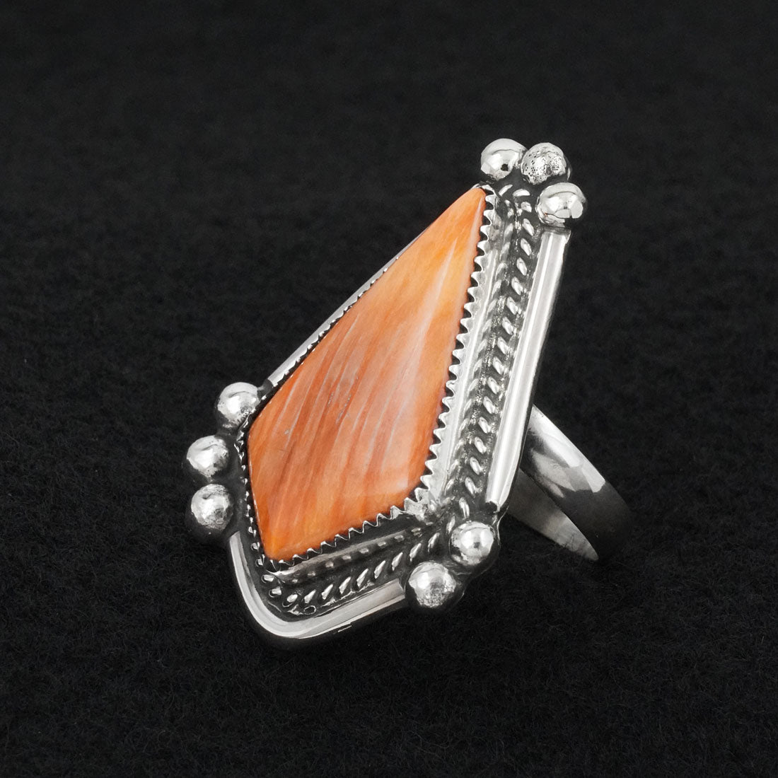 Leslie Nez Spiny Oyster & Sterling Silver Ring Adjustable