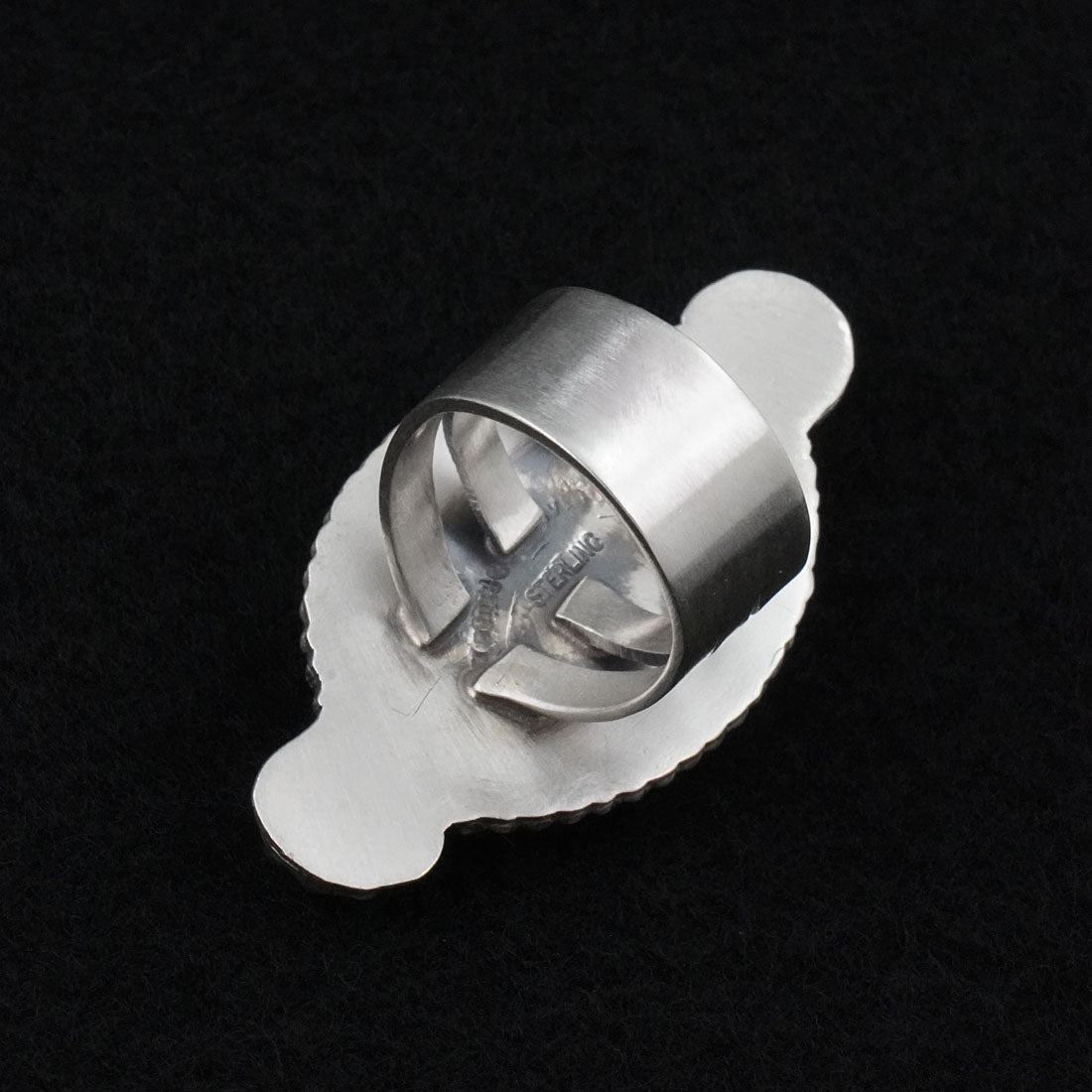 Kathleen Livingston White Buffalo & Sterling Silver Ring Size 6.5