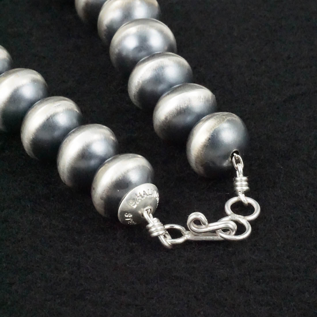 Bryannen Halwood Sterling Silver Navajo Pearl Necklace 28"