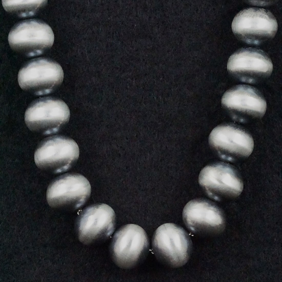 Bryannen Halwood Sterling Silver Navajo Pearl Necklace 24"
