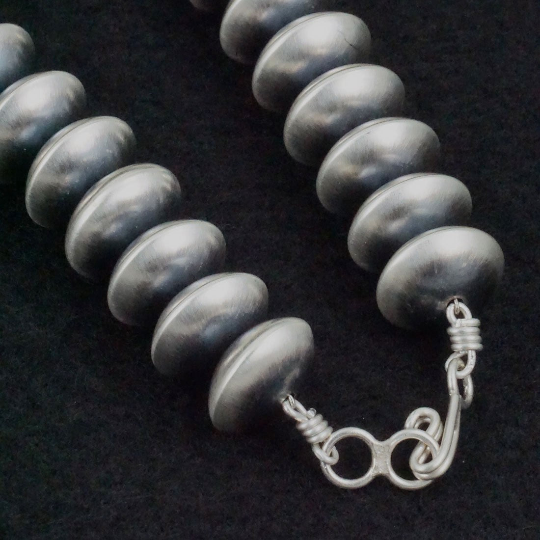 Bryannen Halwood Sterling Silver Navajo Pearl Necklace 24"