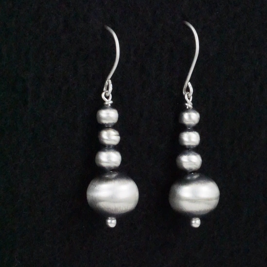 Dorinda Mariano Sterling Silver Navajo Pearl Earrings