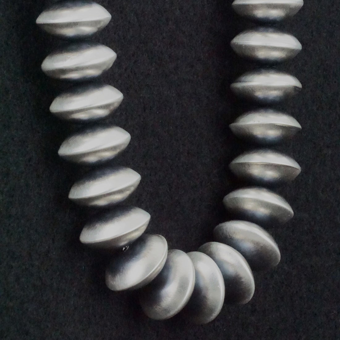 Bryannen Halwood Sterling Silver Navajo Pearl Necklace 18"