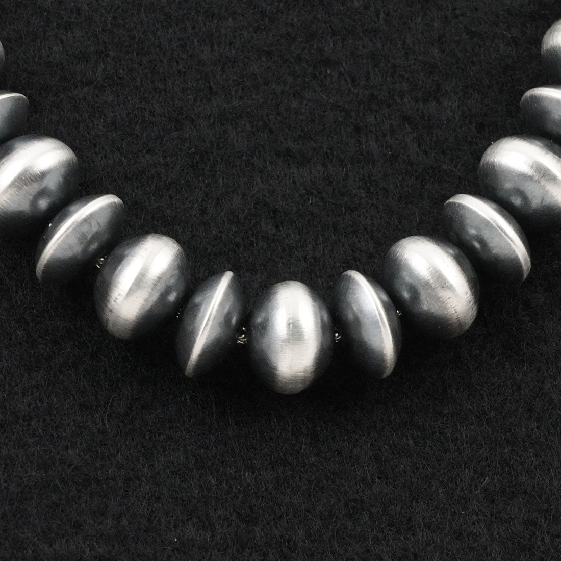 Preston Haley Sterling Silver Navajo Pearl Necklace 22"