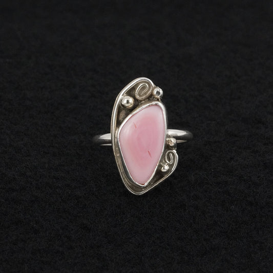 Priscilla Reeder Pink Conch & Sterling Silver Ring Sz. 6