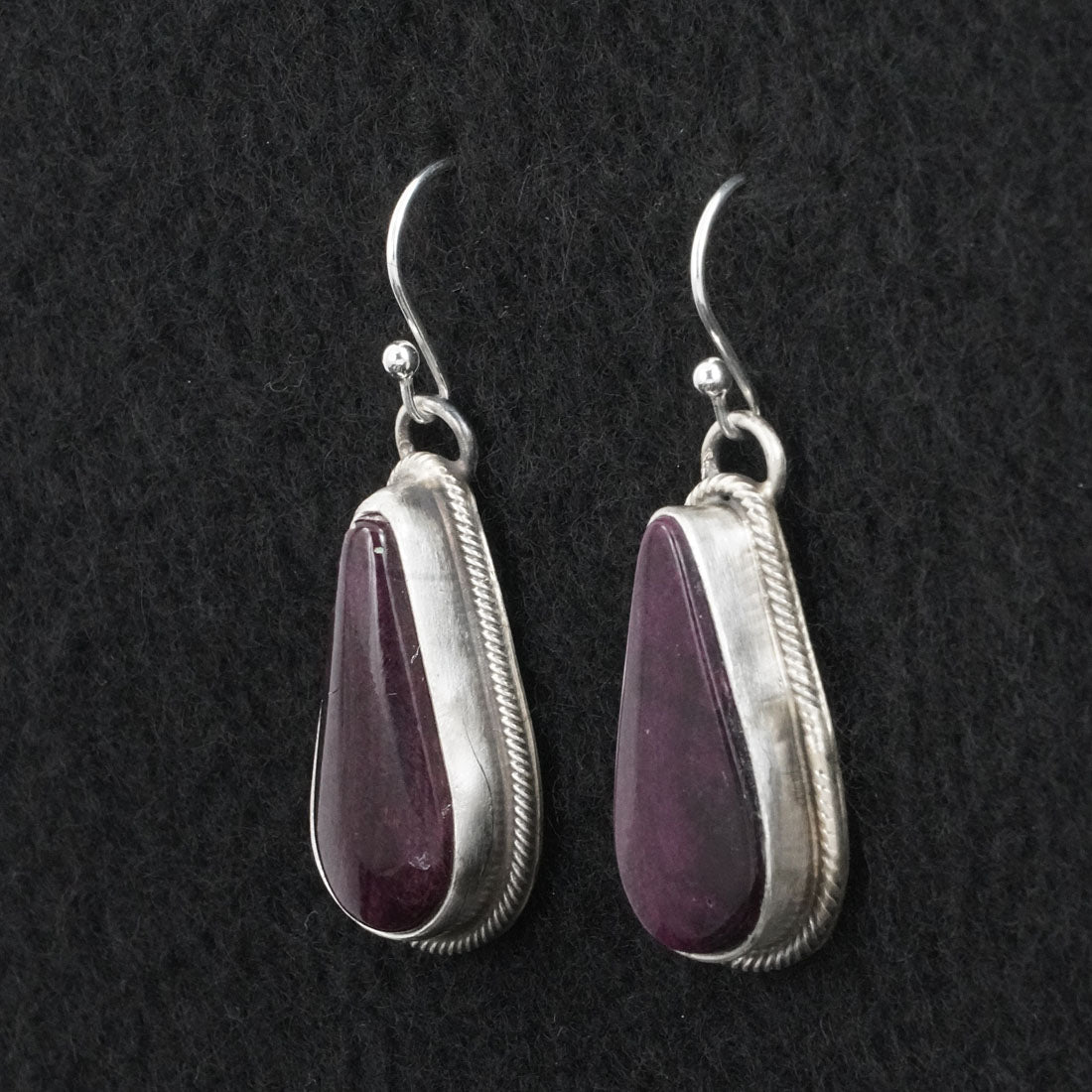 Kathleen Livingston Spiny Oyster & Sterling Silver Squash Blossom Necklace & Earrings