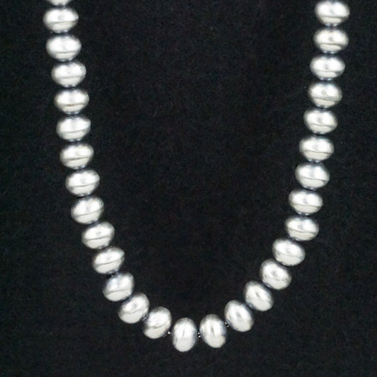 Dorinda Mariano Sterling Silver Navajo Pearl Necklace 18"