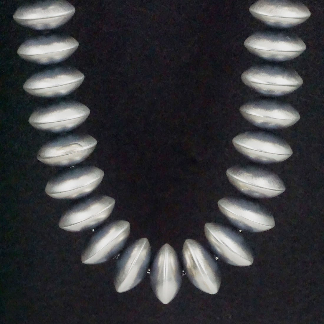 Bryannen Halwood Sterling Silver Navajo Pearl Necklace 20"