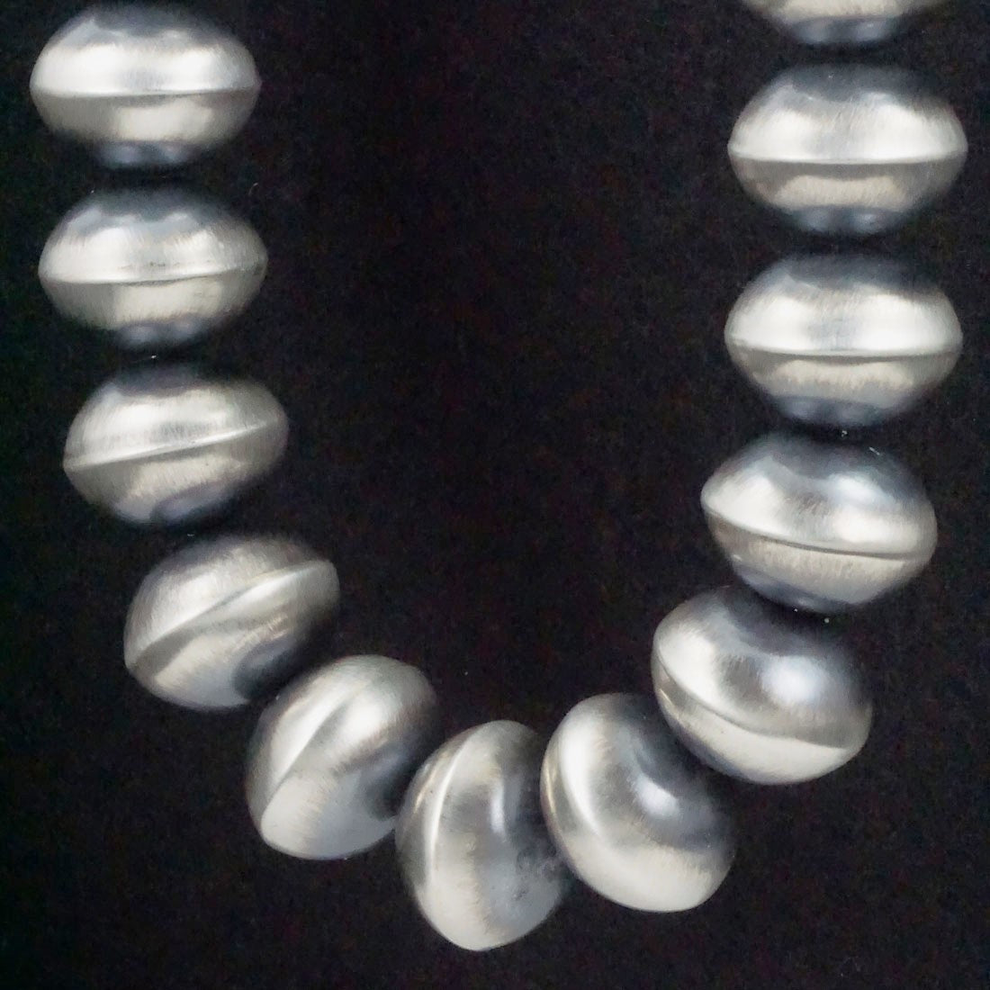 Bryannen Halwood Sterling Silver Navajo Pearl Necklace 20"