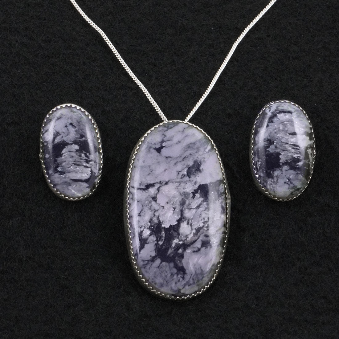 Murray Hannaweeka Morado & Sterling Silver Necklace Set