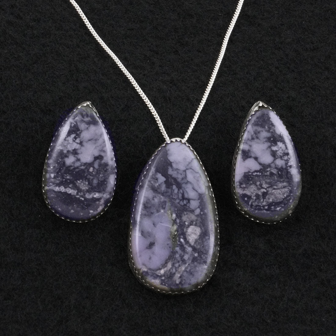 Murray Hannaweeka Morado & Sterling Silver Necklace Set