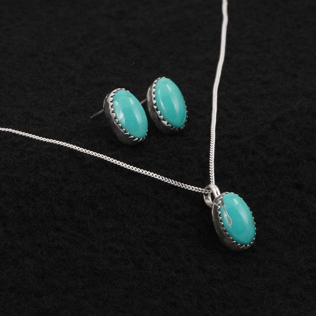 Murray Hannaweeka Turquoise & Sterling Silver Necklace Set