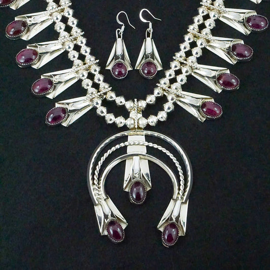 Louise Yazzie Spiny Oyster & Sterling Silver Squash Blossom Necklace & Earrings