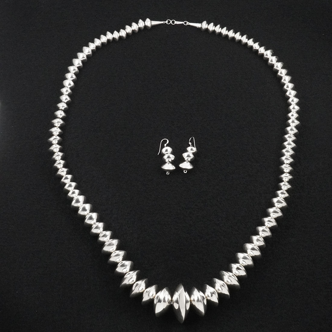 Frankie Miller Navajo Pearl Necklace & Earrings