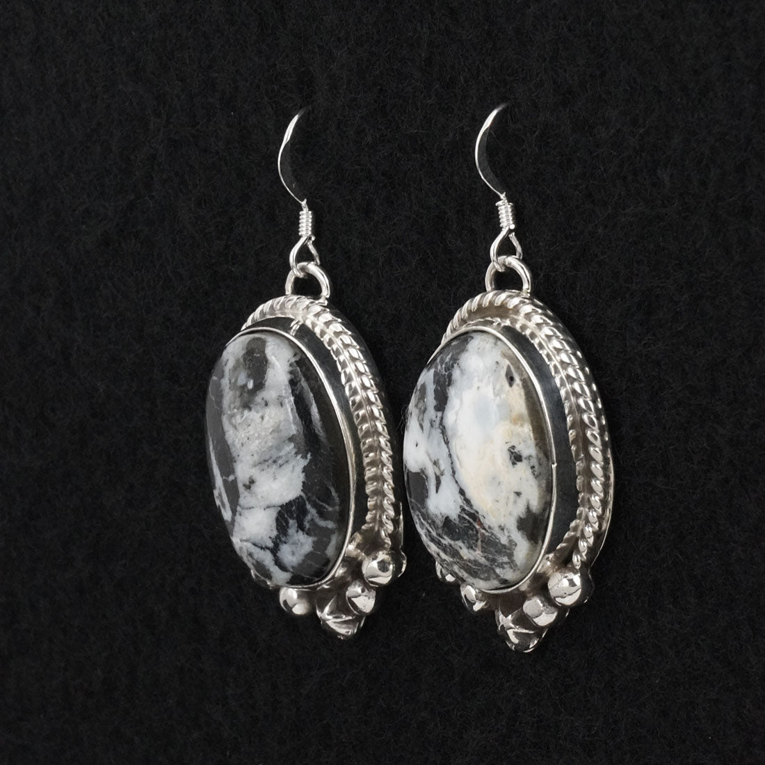 Vernon Johnson White Buffalo & Sterling Silver Necklace Set