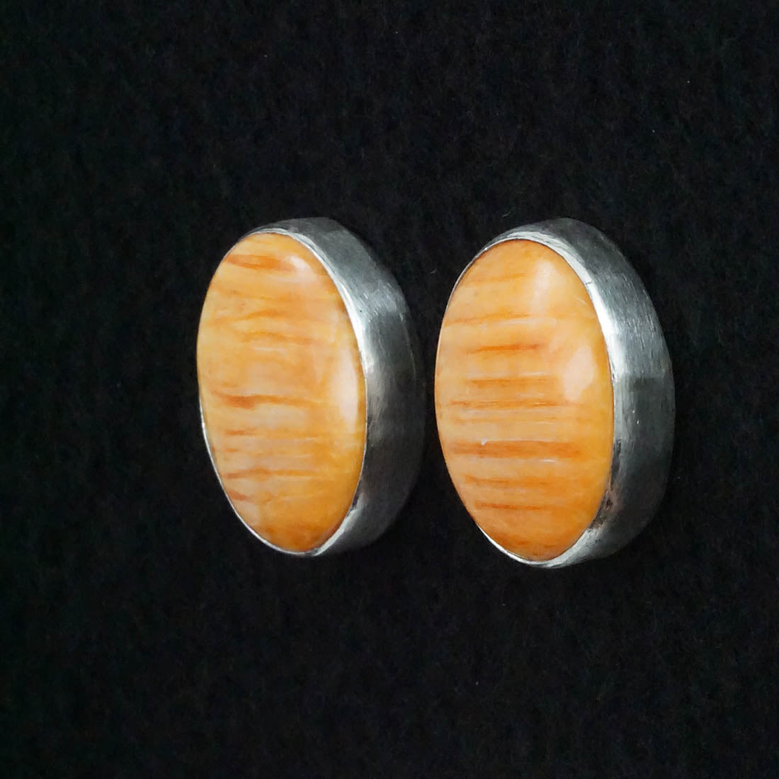 Kathleen Livingston Spiny Oyster & Sterling Silver Necklace Set