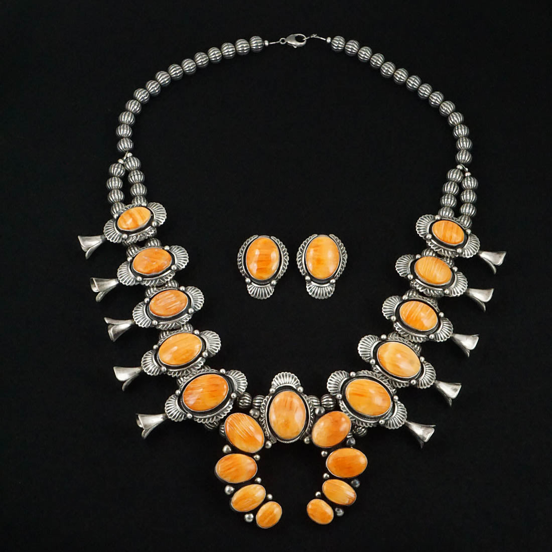 Mark Yazzie Spiny Oyster & Sterling Silver Squash Blossom Set