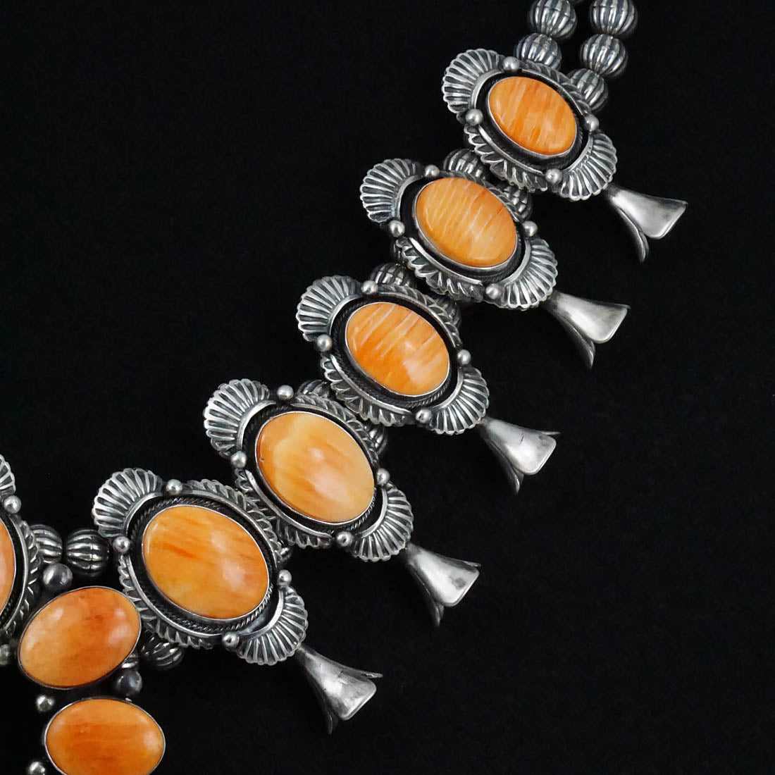 Mark Yazzie Spiny Oyster & Sterling Silver Squash Blossom Set