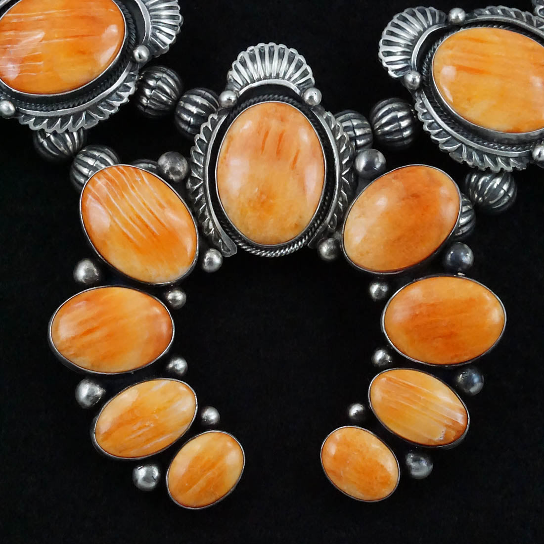 Mark Yazzie Spiny Oyster & Sterling Silver Squash Blossom Set