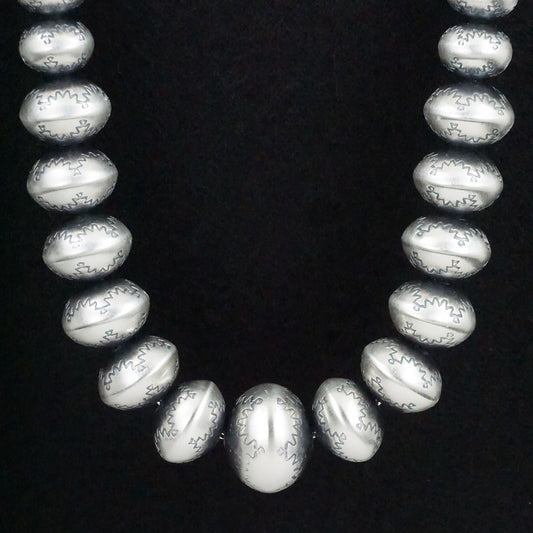 Dorinda Mariano Sterling Silver Navajo Pearl Necklace 18"