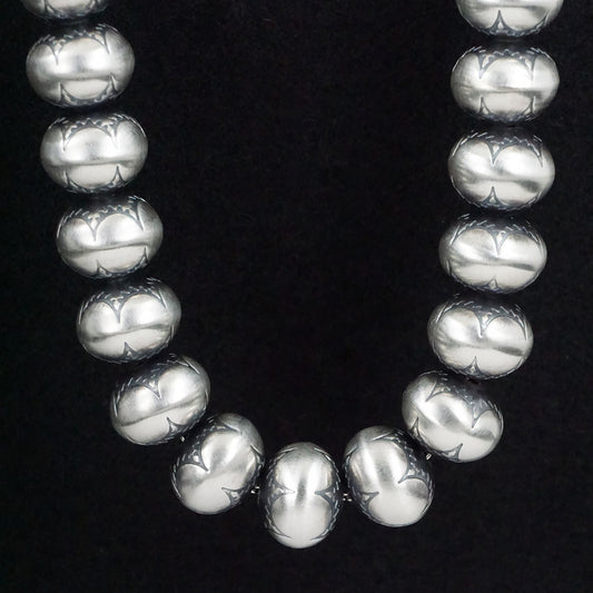 Bryannen Halwood Sterling Silver Navajo Pearl Necklace 20"