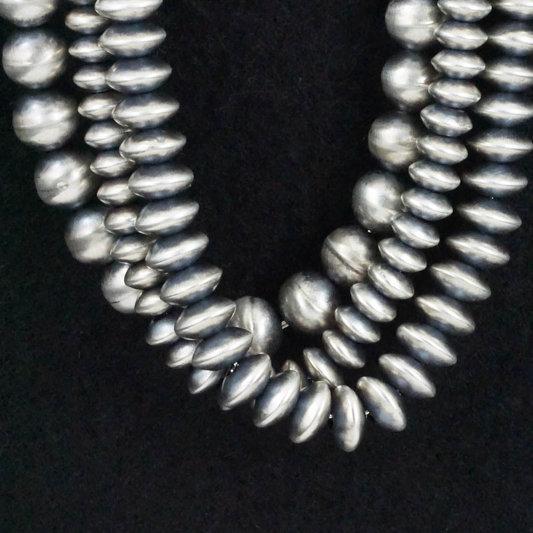 Dorinda Mariano Sterling Silver Navajo Pearl Necklace 18"