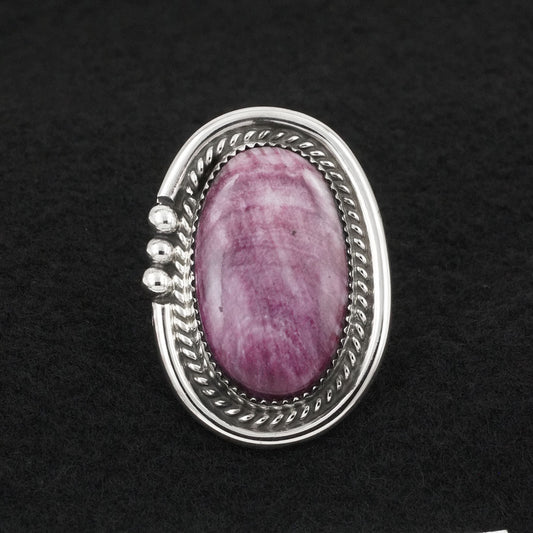 Leslie Nez Spiny Oyster & Sterling Silver Ring Adjustable