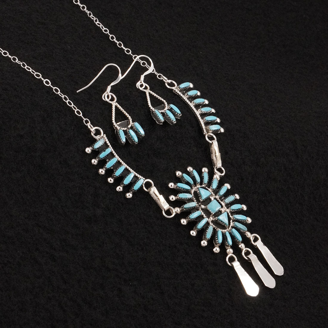Evonne Hustito Turquoise & Sterling Silver Necklace & Earrings