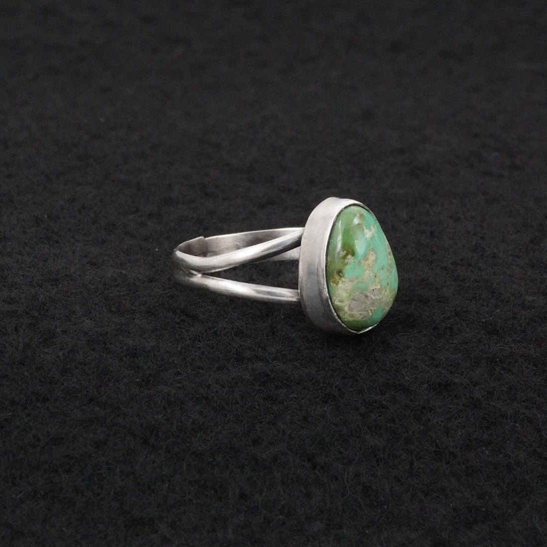 Rosemary Saunders Turquoise & Sterling Silver Ring Size 7.5