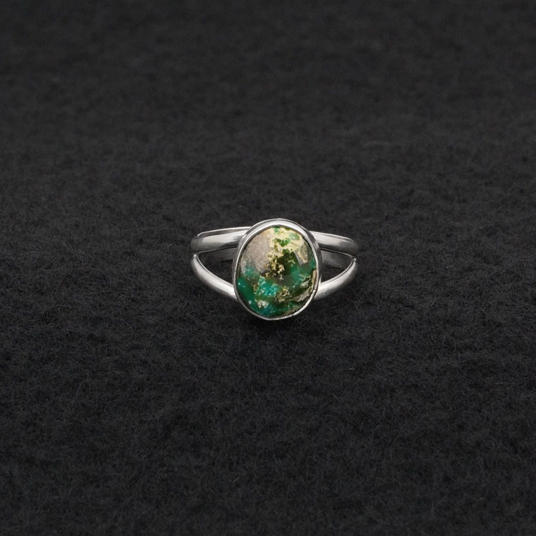 Rosemary Saunders Turquoise & Sterling Silver Ring Size 5.5