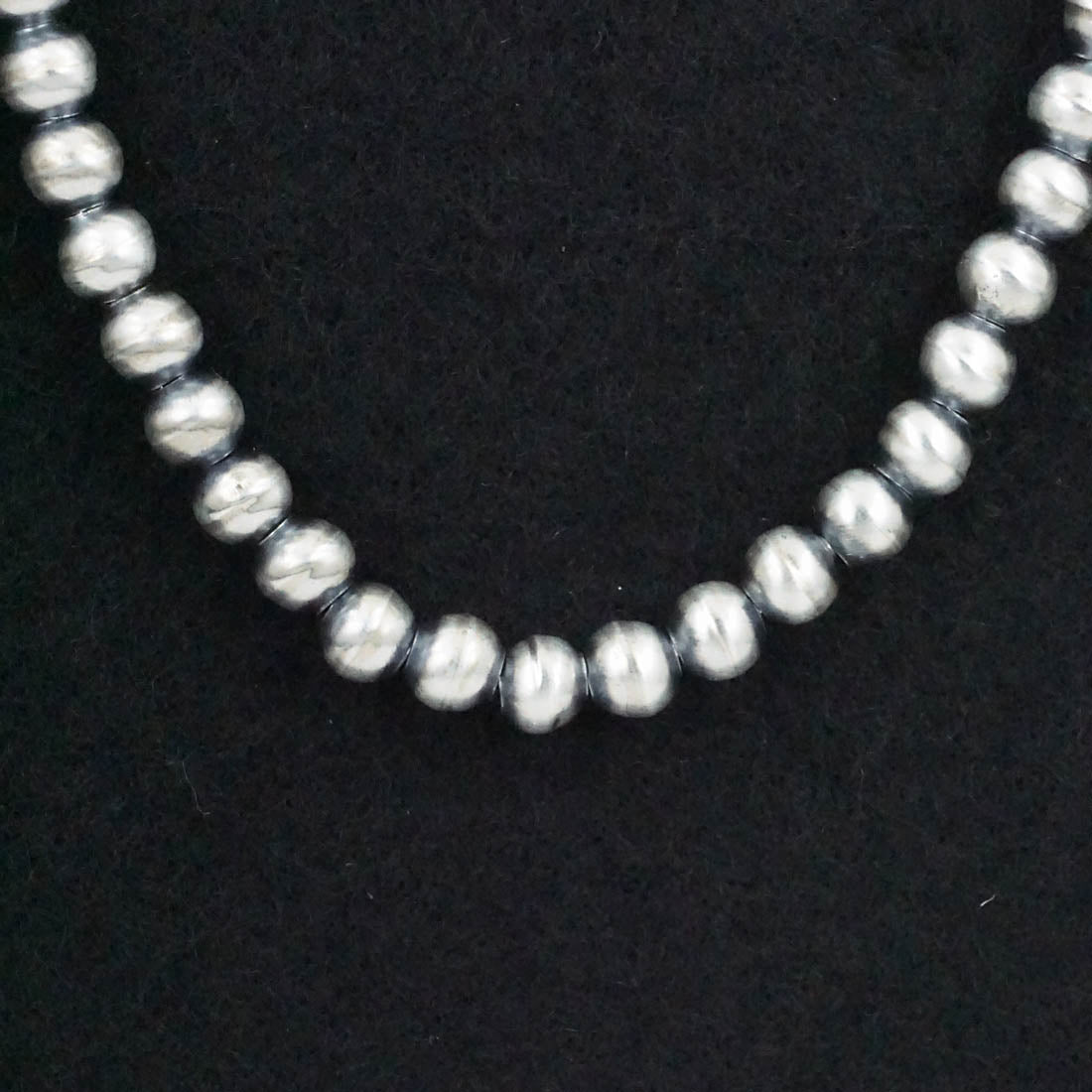 Dorinda Mariano Sterling Silver Navajo Pearl Necklace 30"