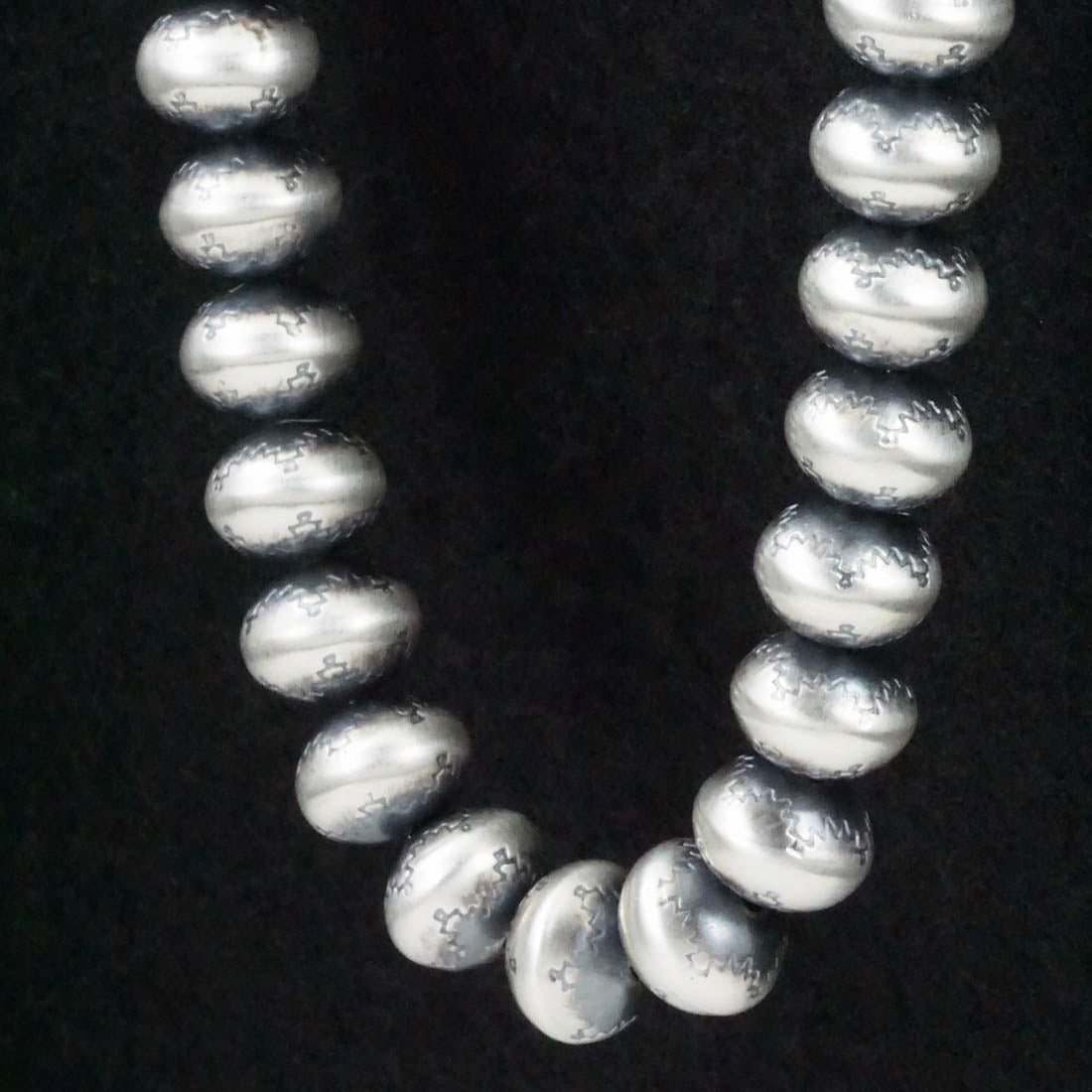 Bryannen Halwood Sterling Silver Navajo Pearl Necklace 20"