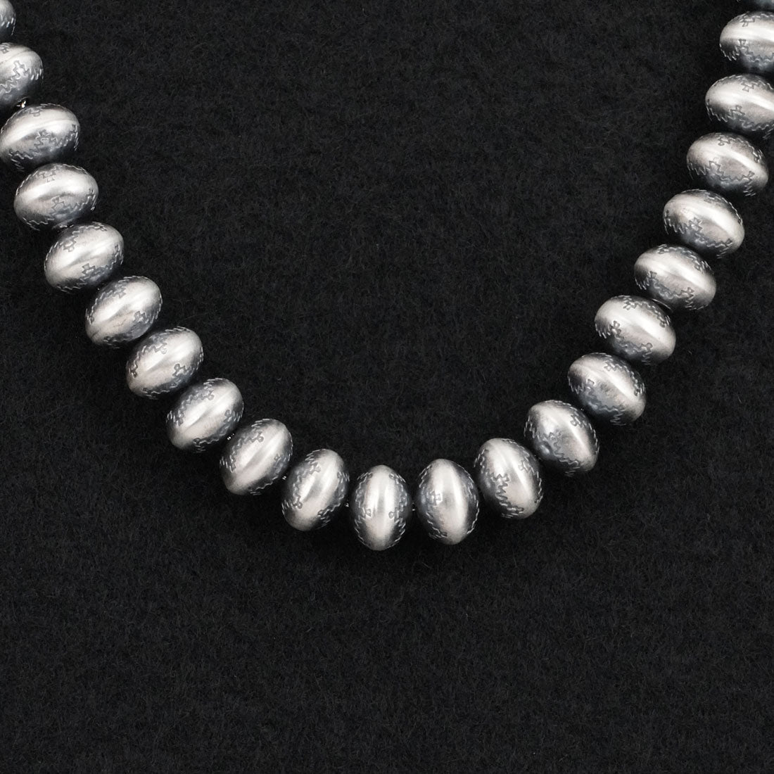 Bryannen Halwood Sterling Silver Navajo Pearl Necklace 18"