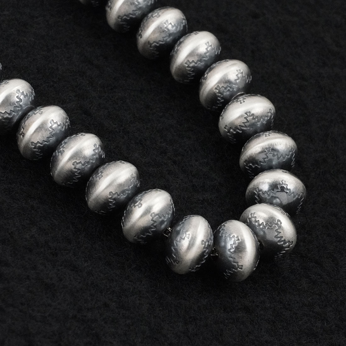 Bryannen Halwood Sterling Silver Navajo Pearl Necklace 18"