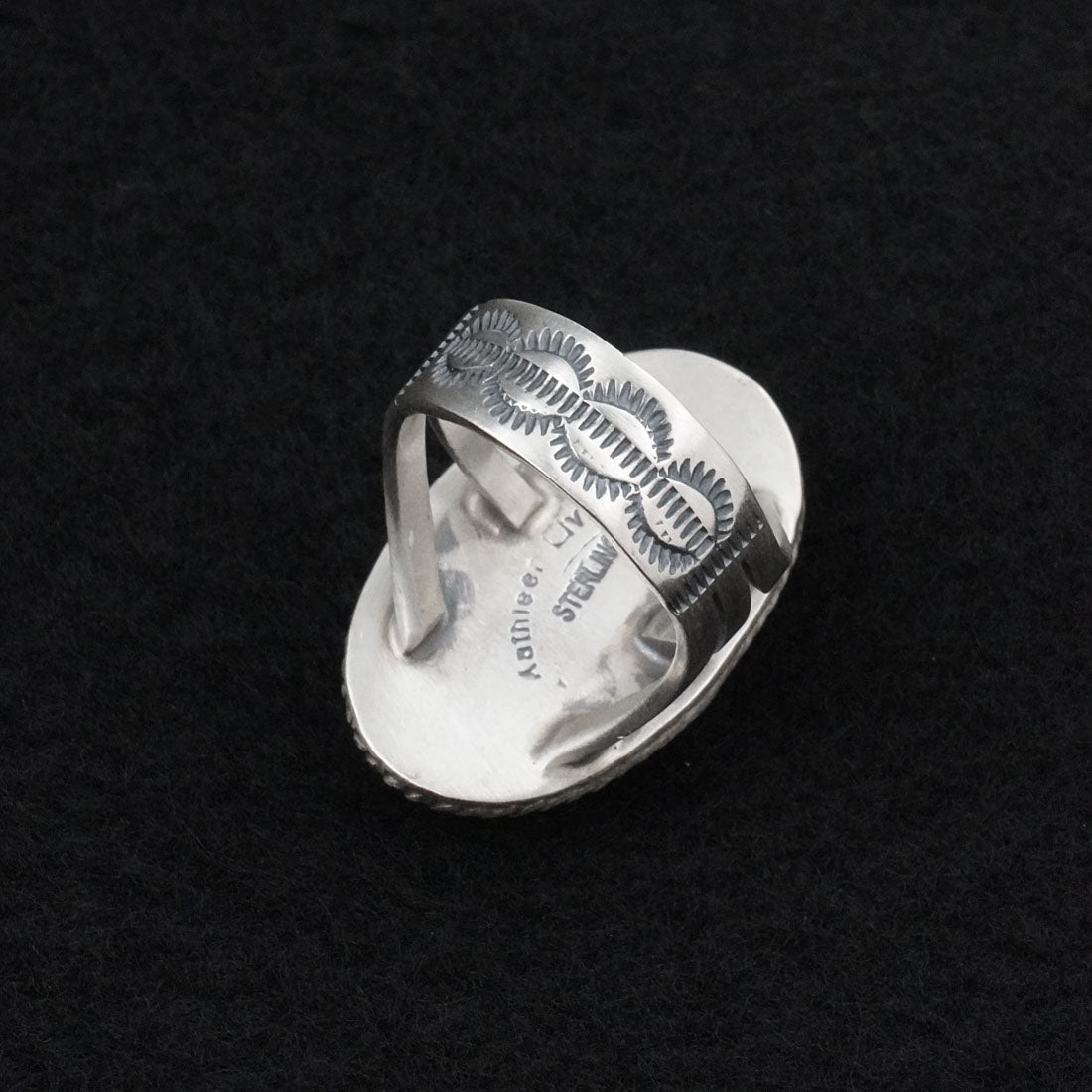 Kathleen Livingston White Buffalo & Sterling Silver Ring Size 7