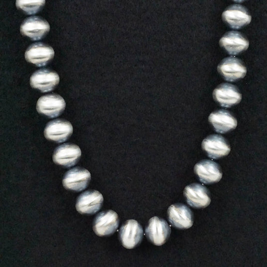 Bryannen Halwood Sterling Silver Navajo Pearl Necklace 30"