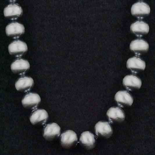 Dorinda Mariano Sterling Silver Navajo Pearl Necklace 24"